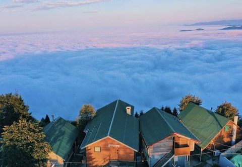 Others elegan suite hotel