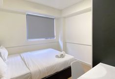 Others 4 Comfort 2Br With Work Space At Meikarta Apartment