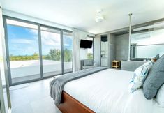 Others 2 Entire Villa in Long Bay Beach