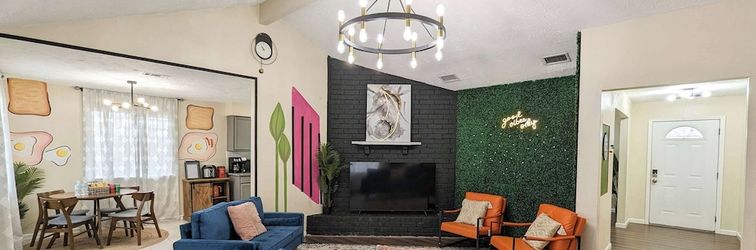 Others Vibrant Getaway Say Hello to the Best of Houston