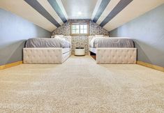 Others 4 Cle Elum Cabin w/ Hot Tub, Fire Pit & Deck!