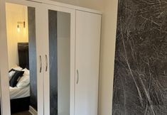 Others 3 Impeccable 3-bed House in Walsall