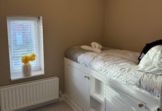 Others 7 Impeccable 3-bed House in Walsall
