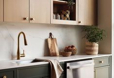 其他 6 Memoir Buckman