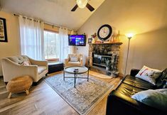 Others 7 Summit Serenity by Avantstay Central Location w/ Mountain Views & Deck