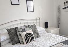 Others 5 Cosy 3-bed Apartment in Hythe High Street