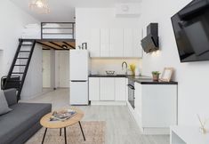 Others 7 Ground Floor Studio in Cracow by Renters