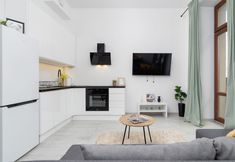 Others 2 Ground Floor Studio in Cracow by Renters