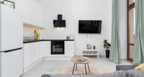 Others 2 Ground Floor Studio in Cracow by Renters