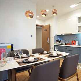 Room 1 NVT Housing - Vinhomes Metropolis Apartment, Khách sạn Cây Đa Bưởi