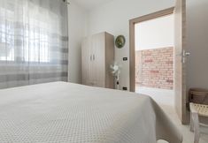 Others 6 3825 Sabbiabianca - Aptm B by Barbarhouse