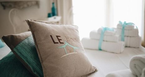 Others 2 LE HOME B&B