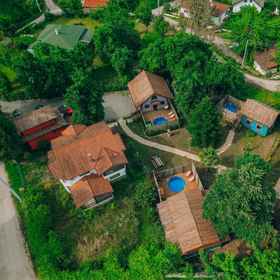 Primary image 1 Sapanca  Şeker Bungalov, Backyard Sapanca Kahvaltı & Bungalov Hotels