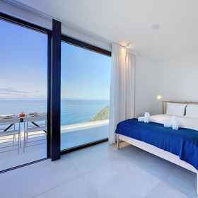 Room1Mar Yam View in Arco de S o Jorge,圣罗克杜法亚尔飯店