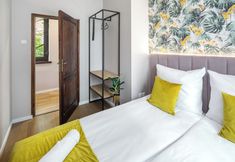 Others 4 Garden House Apartments