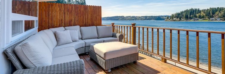 Others Port Orchard Waterfront Retreat: Steps to Beach!