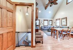 Khác 5 Cozy Roscoe Cabin w/ Fire Pit & Balcony!