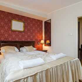 Room 1 ShortStayPoland Nowy Świat B099, โรงแรม & ที่พัก Nowy Świat-Uniwersytet