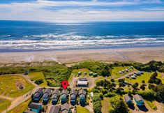 其他 2 Salty Mermaid in Pacific Beach