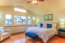 其他 Salty Mermaid in Pacific Beach