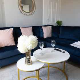 Primary image 1 Spacious 2 Bed Apt Sleeps 5 Relocation Kent, Hotel FireFields Gymnastics