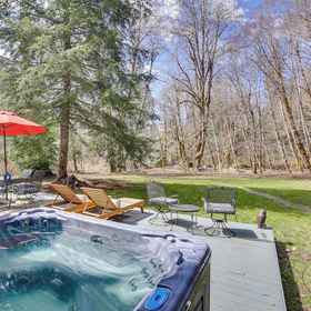 Interior 1 宁静的杜鹃小屋带火坑和热水浴缸!, The Courses at Resort at the Mountain 酒店