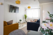 Lain-lain Luxurious 2-bed House in Dartford