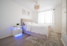 Lain-lain 2 Luxurious 2-bed House in Dartford