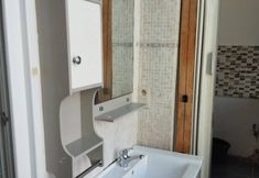 Others 6 Room in Guest Room - Room In Brussels