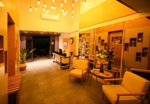 其他 Krem Marin Suits Otel