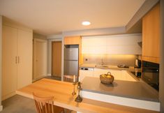 อื่นๆ 4 Krem Marin Suits Otel