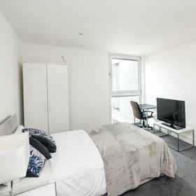 Primary image 1 Immaculate 1-bed 1-bath Apartment in London Area, One Canada Square Hotels