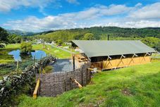 Lain-lain Torrent Walk Glamping