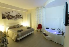 Others 2 THE BRICKS B&B