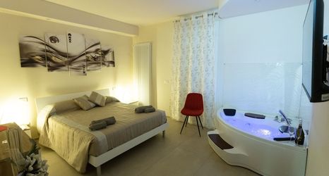 Others 2 THE BRICKS B&B