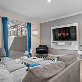 Room 1 冠军门绿洲4卧室度假胜地, Calabay Palms Villa 酒店