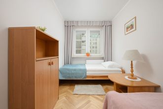 Lainnya 4 Family Apartment Warsaw by Renters