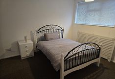 Others 5 Chathamhouse/sleeps7/tv/wifi/freep