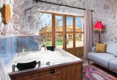 Khác 4 Cappadocia Çavuşin Stone House