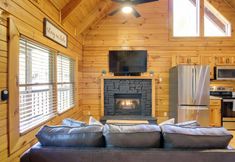 其他 3 Pigeon Forge Vacation Rental w/ Private Hot Tub!