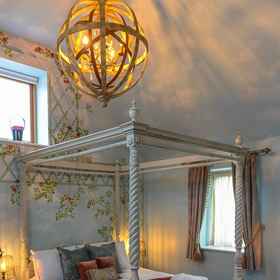 Room 1 The Guinness Arms, Santon Downham Hotels