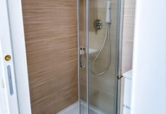 Khác 5 Charme & Chic Nazionale