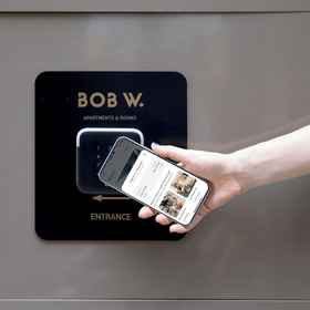 Interior entrance 1 Bob W Holland Park London, Khách sạn International Society of Ultrasound in Obstetrics and Gynecology (ISUOG)