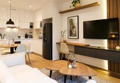 Others 3 w 1BR With Balcony in Luxury Building Barranco