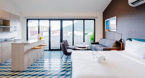 Others 2 w Artistic Loft in Santa Ana