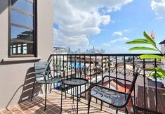 Others 7 w Bold 1BR in Casco Viejo