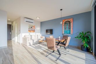 其他 4 w Exceptional 1BR With Balcony in Casco View