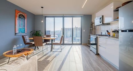 其他 2 w Exceptional 1BR With Balcony in Casco View