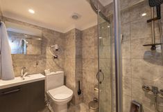 Others 3 Skykhan Otel