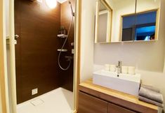 Khác 5 Q Fox Black Diamond Hotel